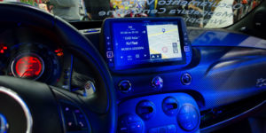 monitor Alpine su Abarth595