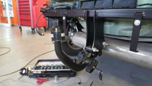 particolare del fissaggio installato da bs officine nole, torino